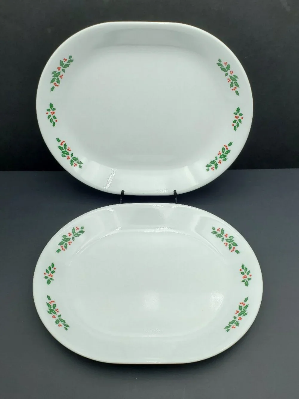 Corelle Winter Holly Platters Corning Christmas Holiday Oval Serving Plates